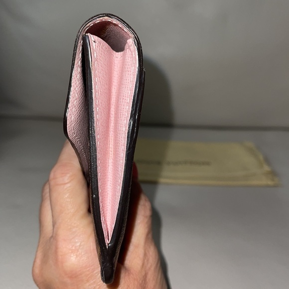 Louis Vuitton wallet with separate card holder, coin pouch, and dust bag. - Picture 6 of 7